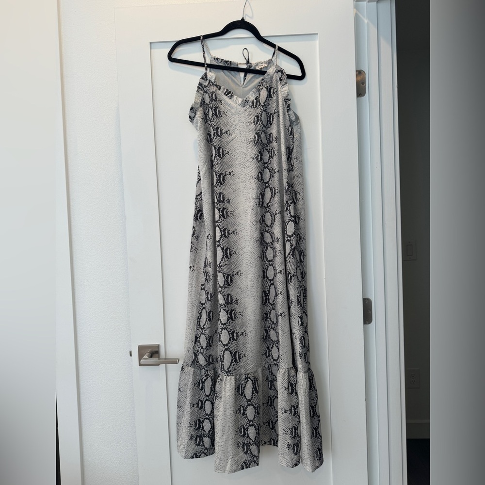 Black & White Snake Print Maxi Dress